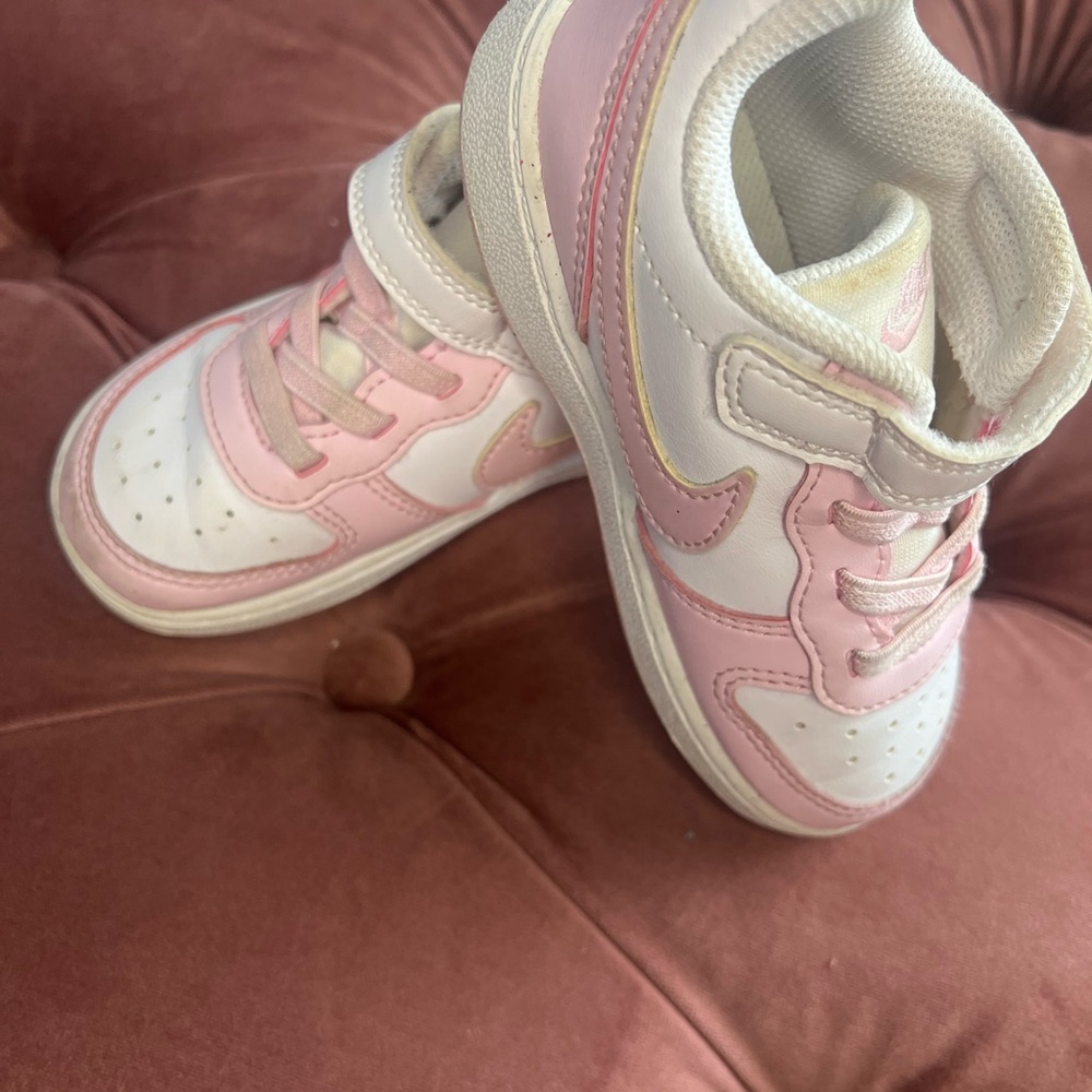 Nike Kids Pink and White Sneakers